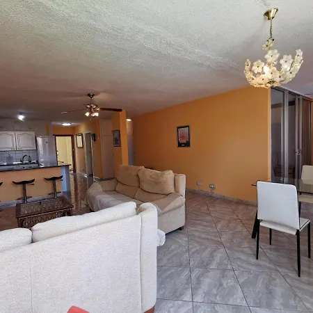 Apartamentos Las Barandas *